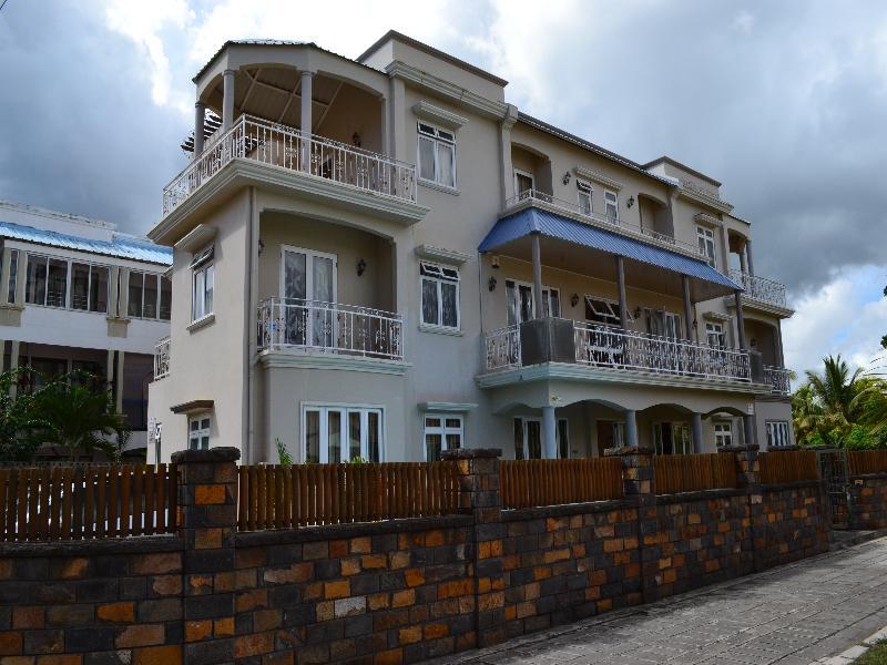Jet Villa Flic en Flac Ngoại thất bức ảnh