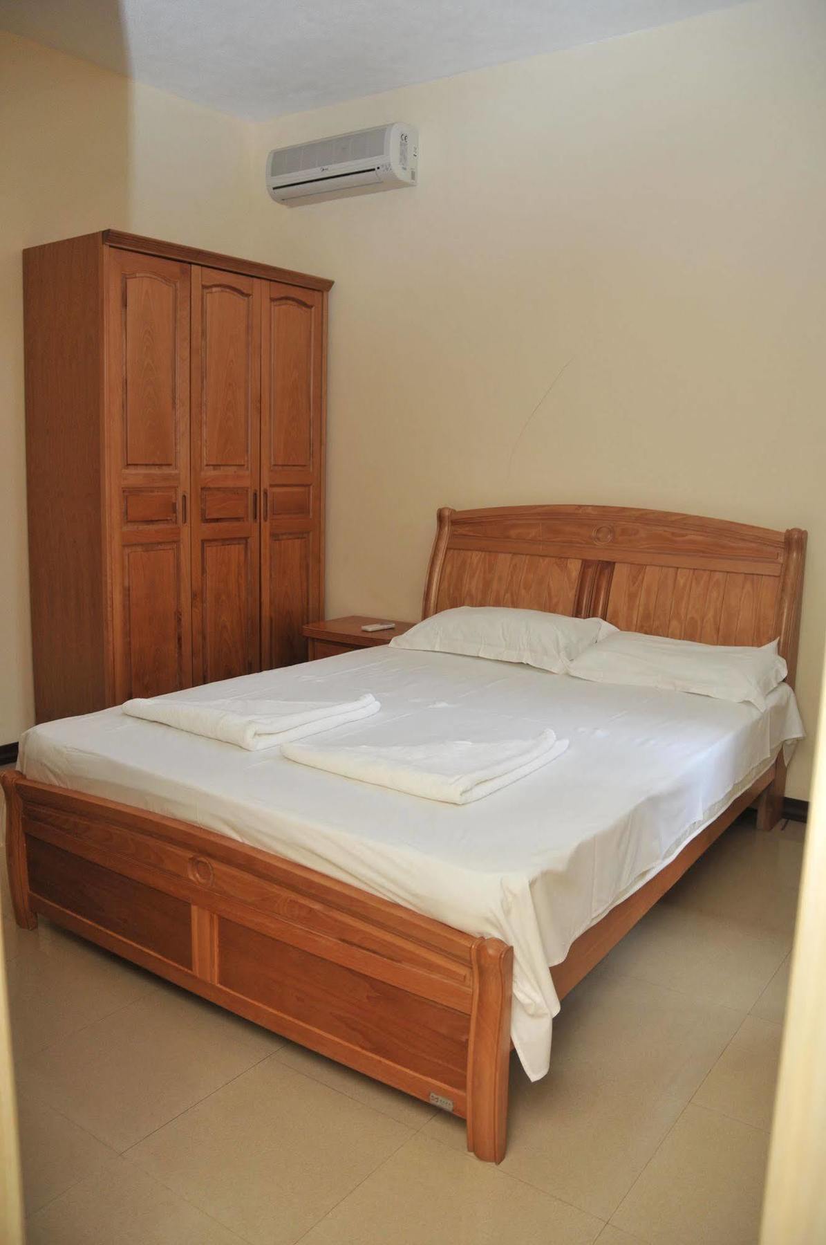 Jet Villa Flic en Flac Ngoại thất bức ảnh